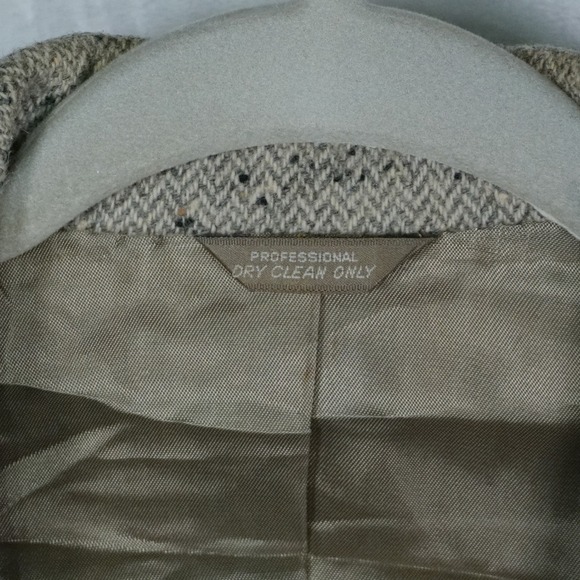 Vintage Tweed Blazer 40R-42R Gray Herringbone Elbow Patch Union Made Academia - Picture 11 of 16